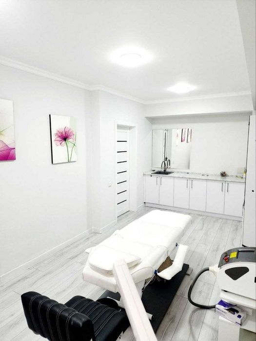 Продаётся Салон! Юнусабад, Ор-р массив киёт , Ц-5