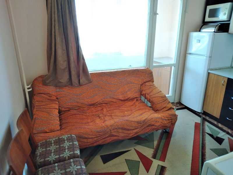 Дава се под наем Двустаен апартамент в Бургас, Славейков - 65 кв.м за 350 € - Снимка #4