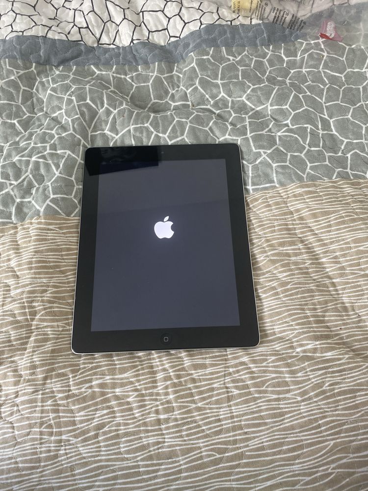 Ipad generatia 2 alb 64 gb