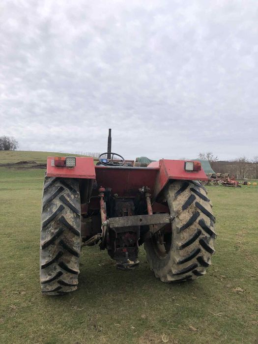 Vand tractor international 844s
