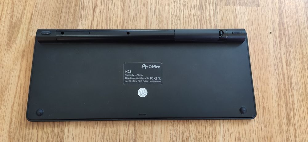Tastatura,mouse wireless/Rama foto/Baterie externă 5000 mh *nouă*