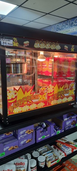 Aparat de făcut pop corn și dispenser ciocolată caldă