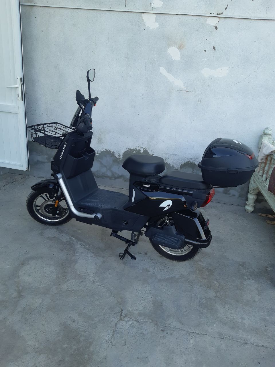 Skuter pashti yangi xolatda