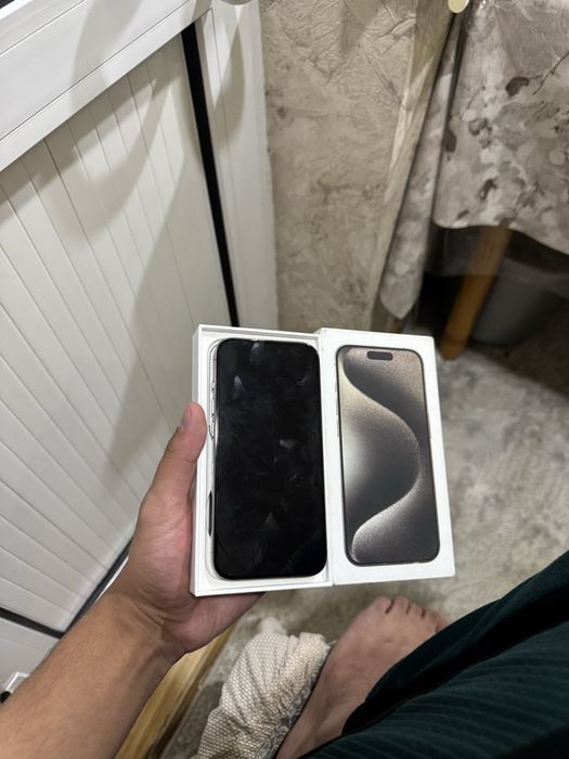 Iphone 15 pro 256 ZAA 77batare