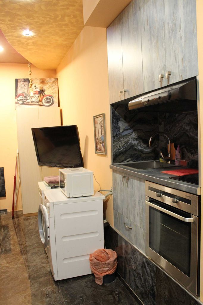 Продава се Едностаен апартамент в Пловдив, Кършияка - 37 кв.м за 2632 €/кв.м - Снимка #5
