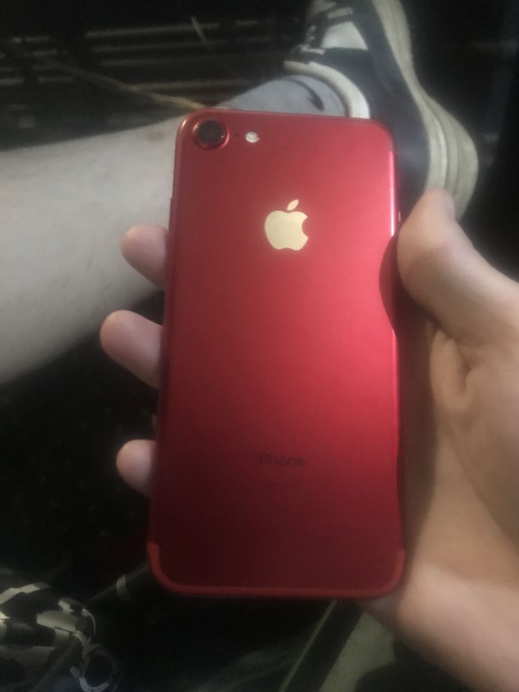 Iphone 7 на 128гб