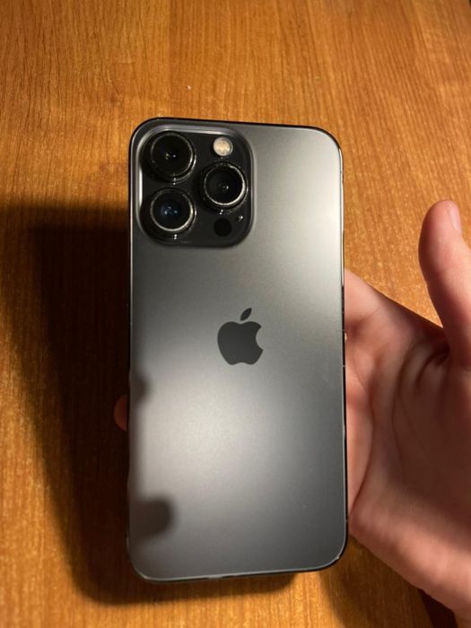 iPhone 13 PRO •128gb