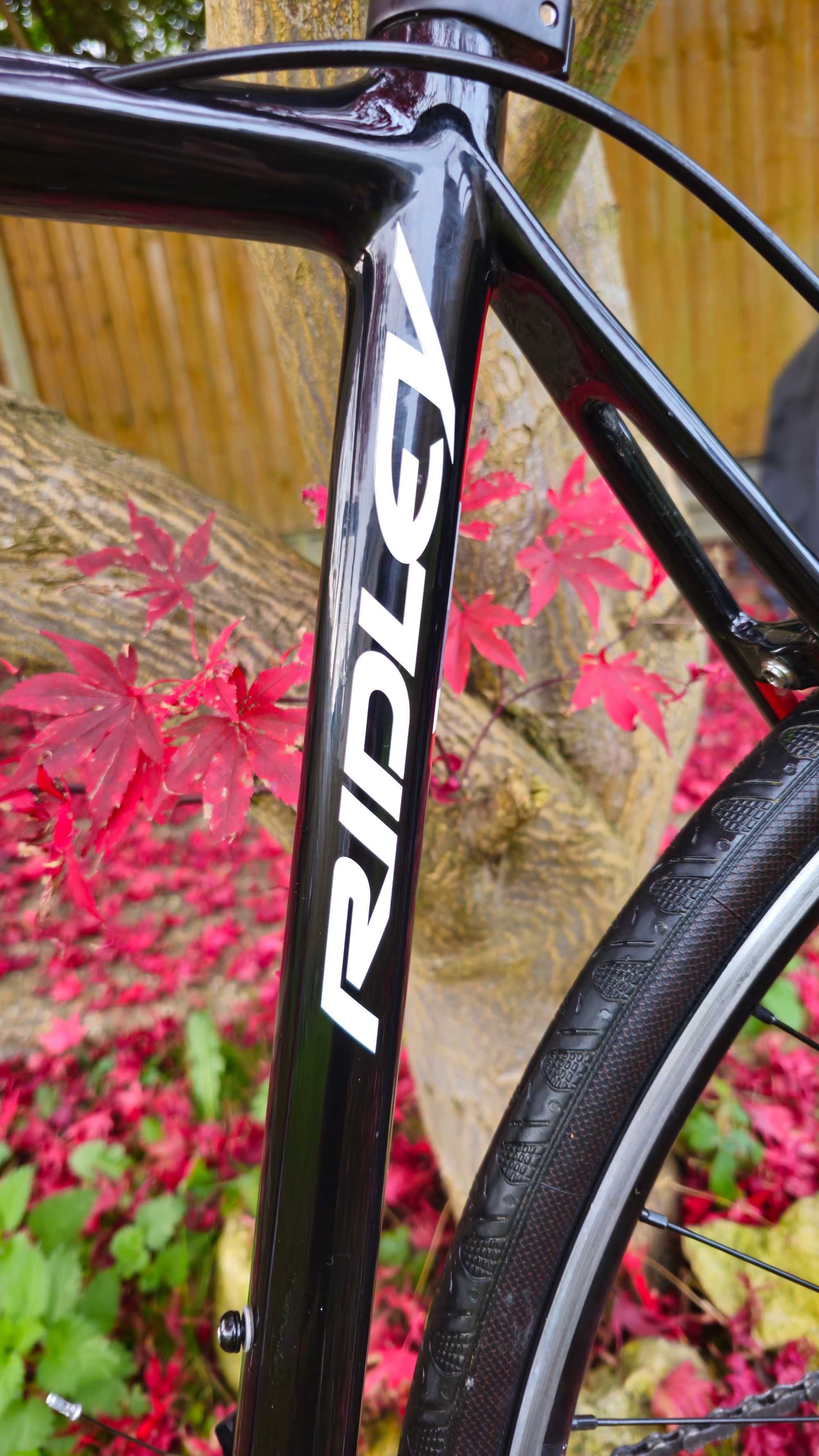 Карбонов шосеен велосипед Ridley Fenix SL