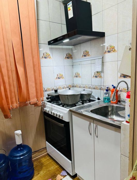 х Чиланзар  18 кв 1в2/4/4 Орт.Аладин Кафе.Евро,Мебель+Техника