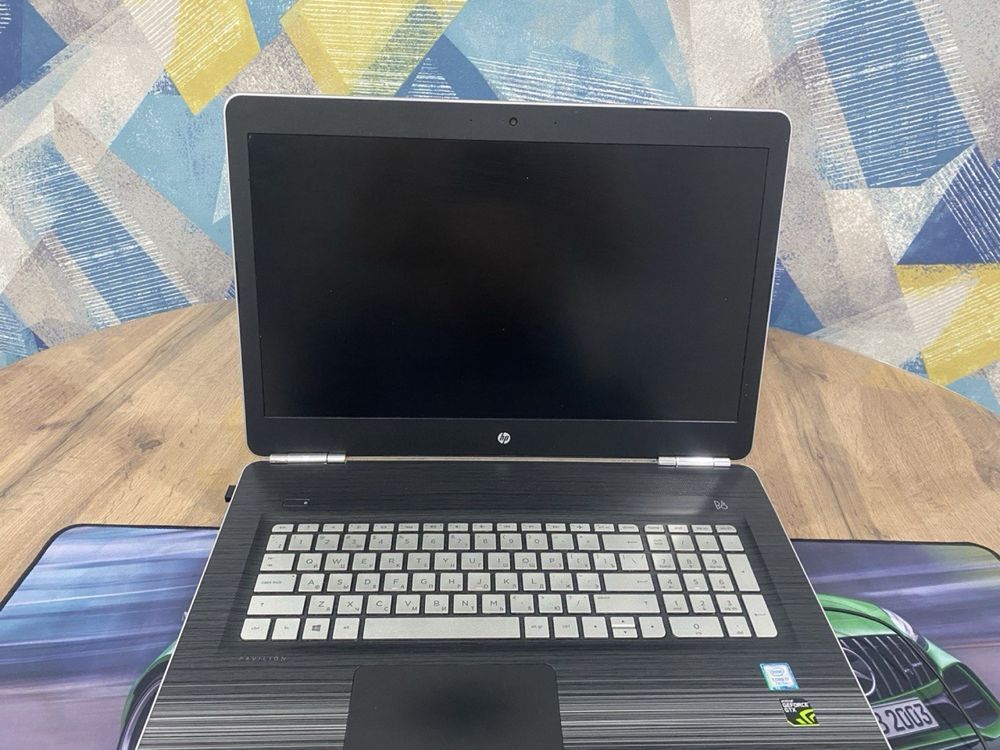 HP Pavilion Notebook PC 17”