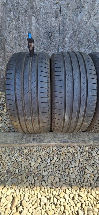 Anvelope Bridgestone Turanza T005 225/45 R18 91Y 255/40 R18 99Y