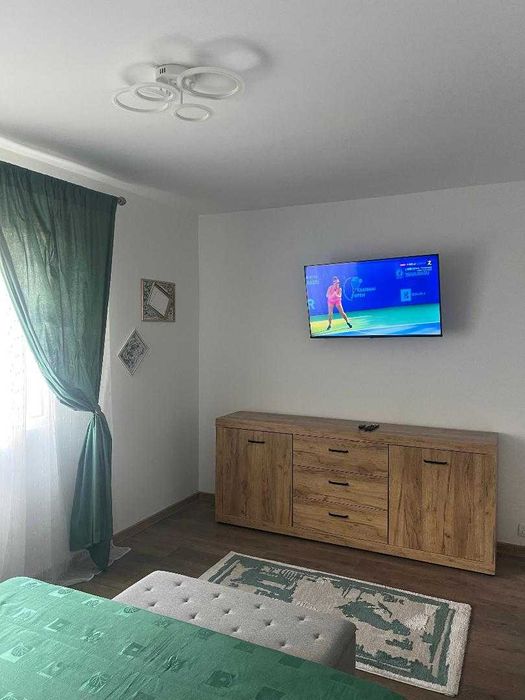 Proprietar,  inchiriez apartament doua camere