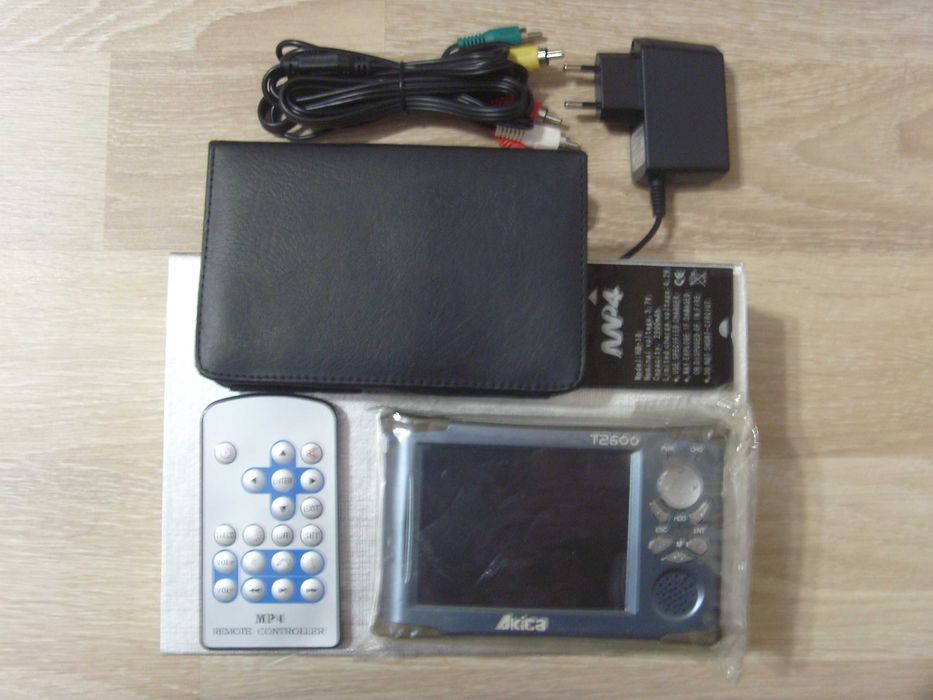 Pachet 2 Boxe portabile MP3 + MP4 player Akica