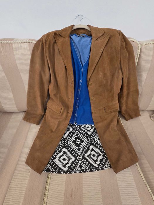 Jacheta/haina piele intoarsa