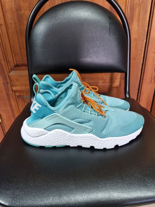 Продам кроссовки мужские NIKE б/у. 42 размер.