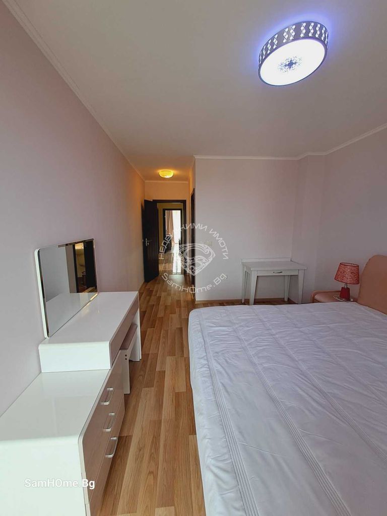 Продава се Четиристаен апартамент в с. Шкорпиловци, Област Варна - 203 кв.м за 929 €/кв.м - Снимка #5
