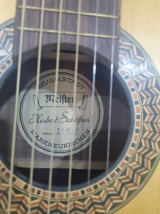 Gitara sotiladi, orginal