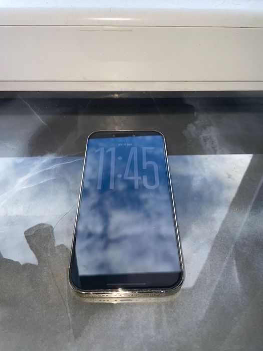 Iphone 14 pro impecabil