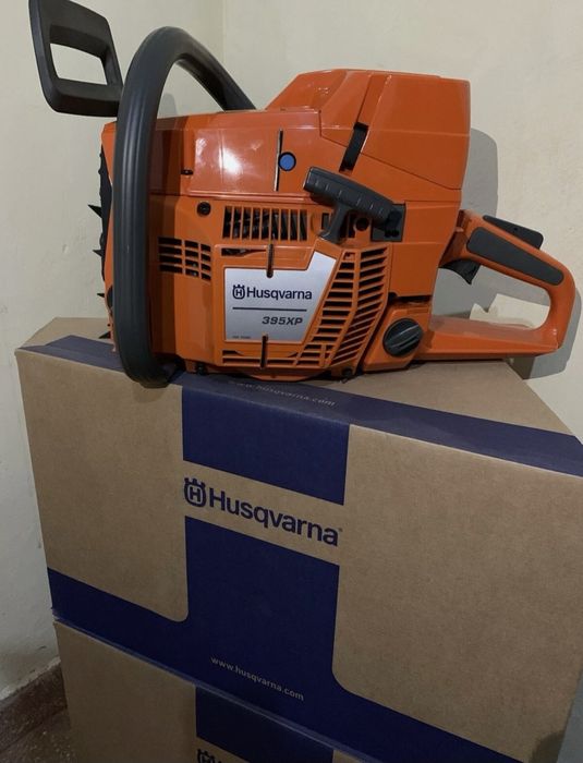 Husqvarna 395 xp noua și  Husqvarna 572 xp