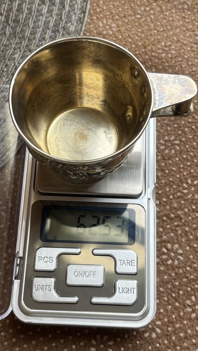 Сребърна чаша с антични мотиви - 900 проба