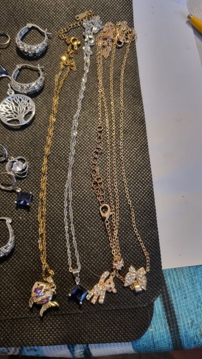 Голям лот бижута
