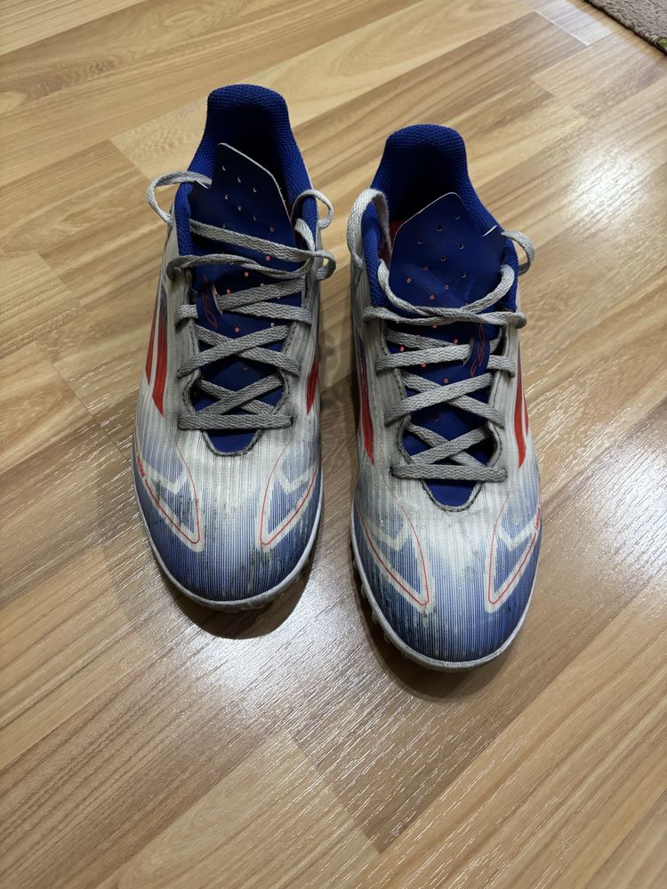 Футболни стоножки Adidas F50