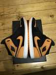 Vand Jordan 1 Mid