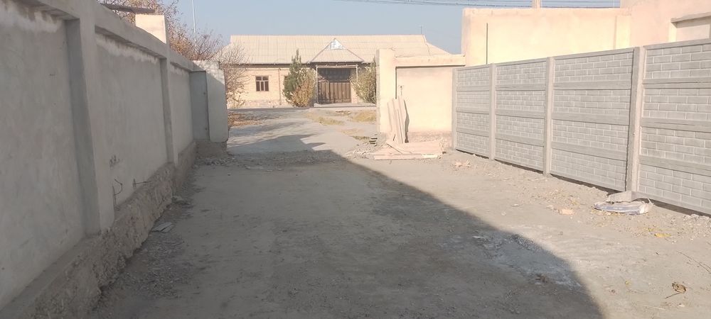 Участка сотилади