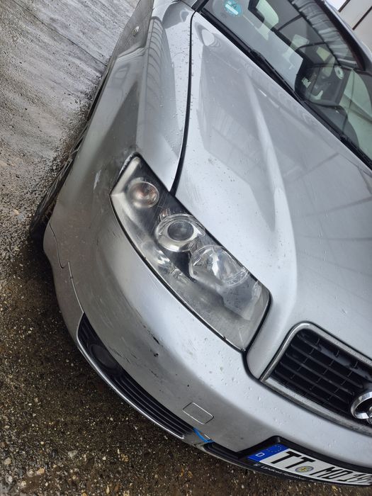 Vând audi A4 2,5