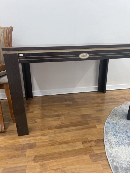 Срочно Продам Стол обеденный