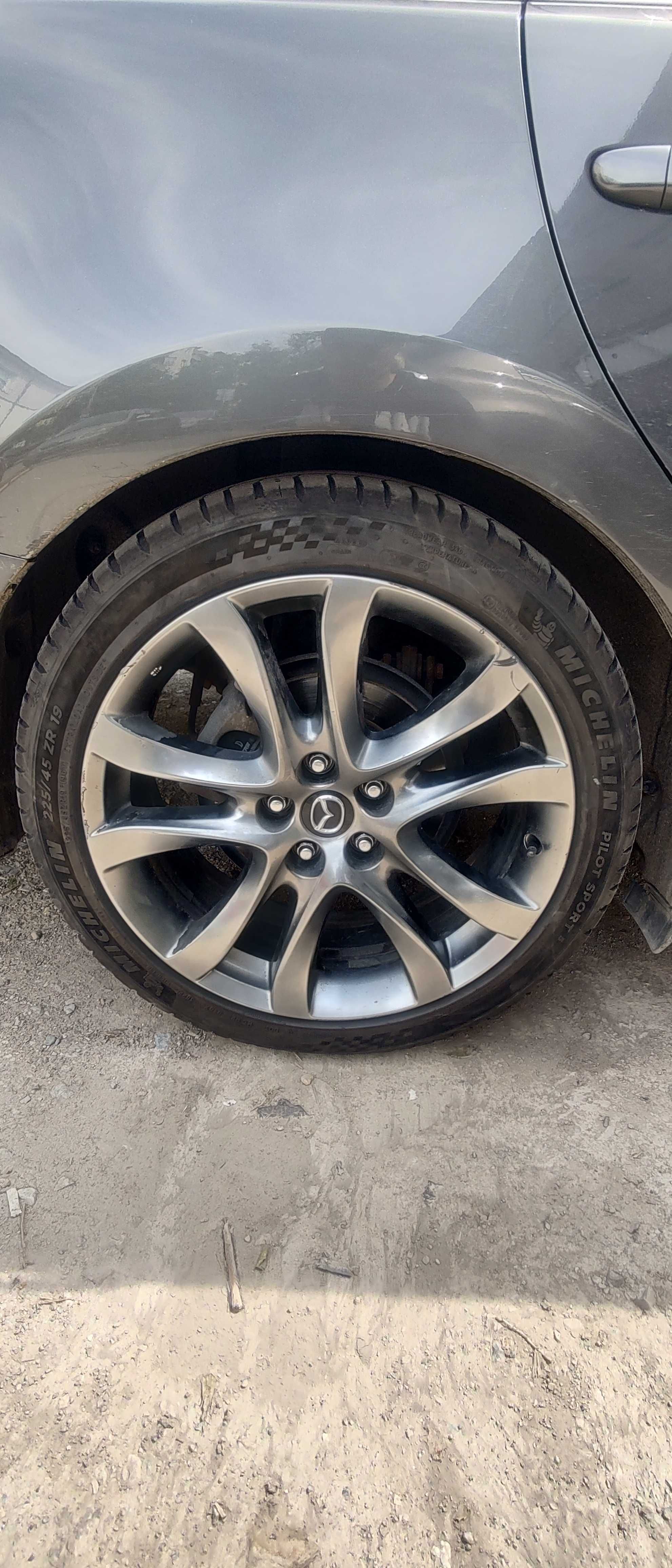 Оригинални джанти 19" Мазда 6 с летни Michelin Pilot Sport 5 DOT: 3622