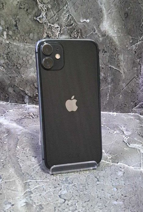 Apple iPhone 11  64Gb (763660 г.Кокшетау, Абая 145)