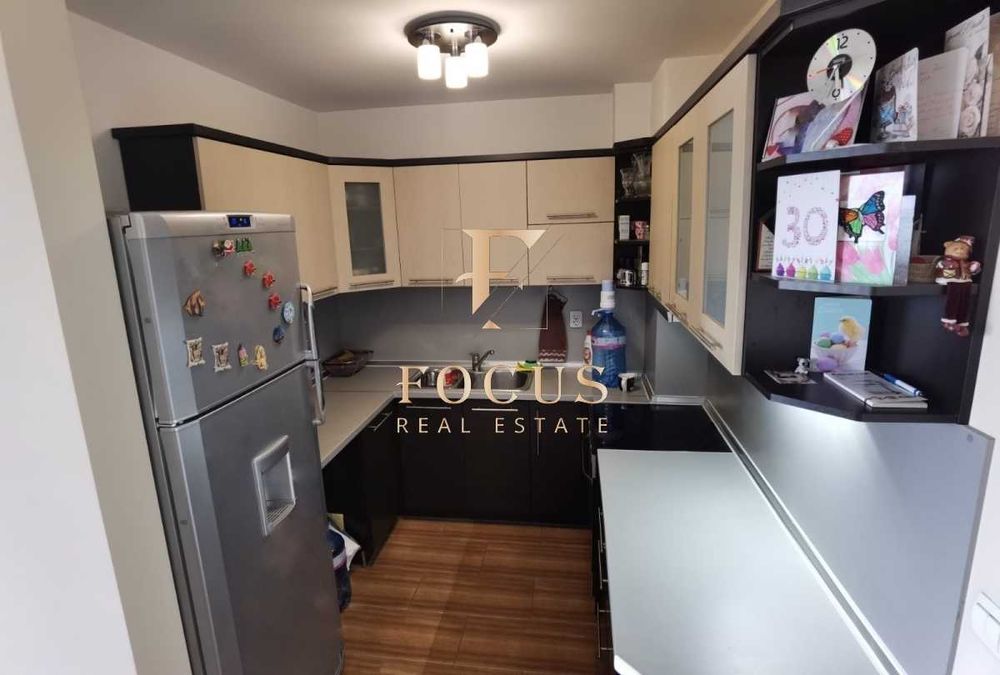 Продава се Тристаен апартамент в Пловдив, Тракия - 109 кв.м за 1900 €/кв.м - Снимка #7