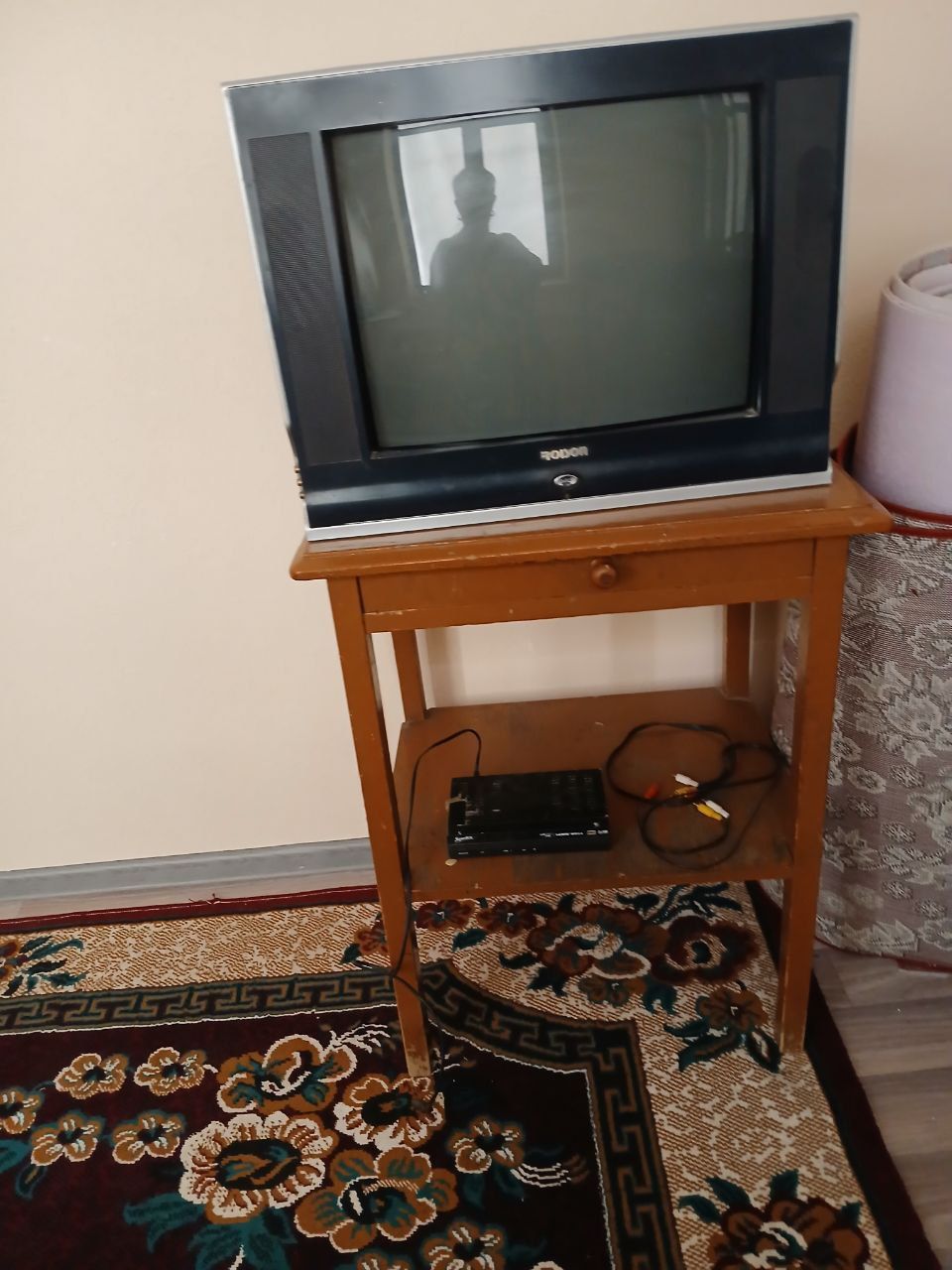 Стенка бу  холати йахши
