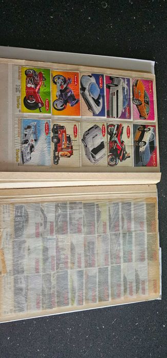 Album surprize guma de mestecat