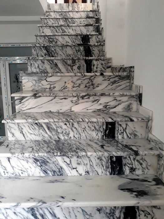 Blat, Scara, Piatra decorativa, marmura, granit, travertin