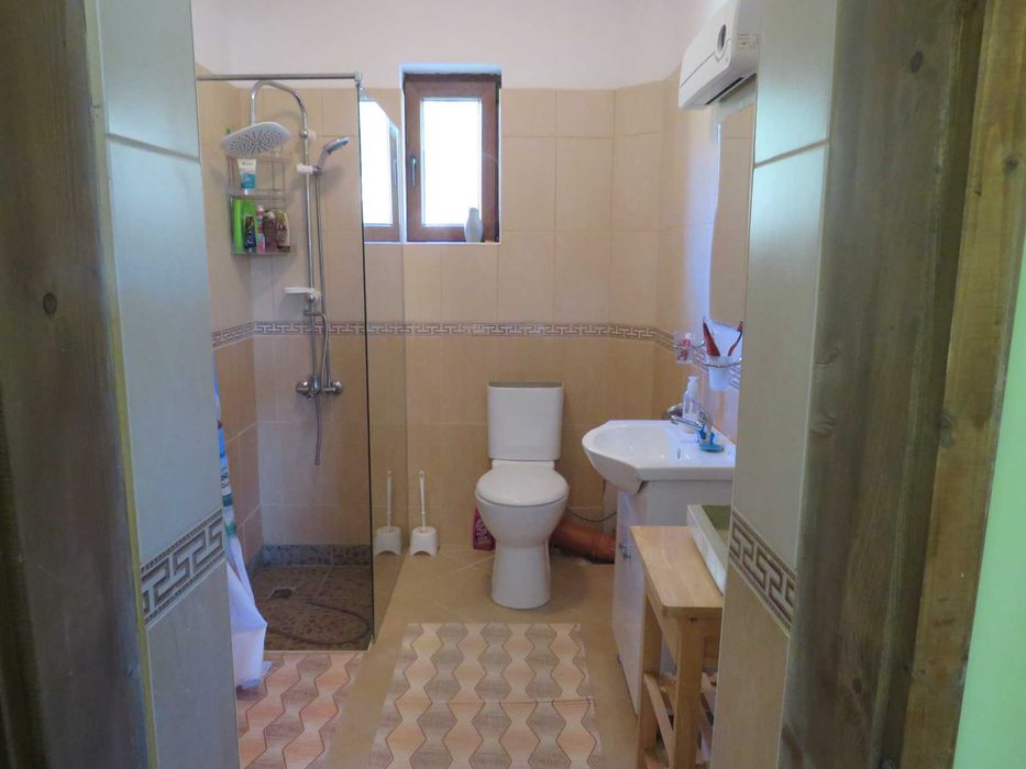 Къща със спокойна локажия и гледка към Рила, село Шипочане/реф№1000402