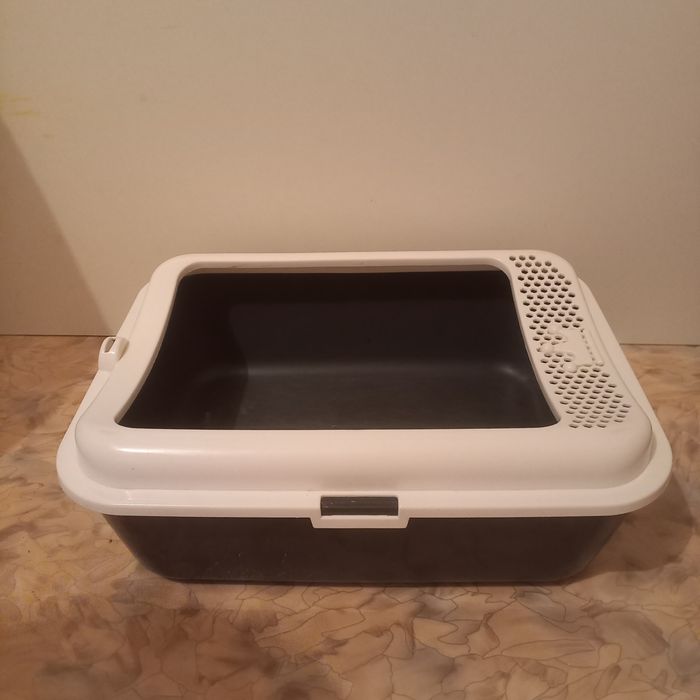 Продаю лоток для больших кошек