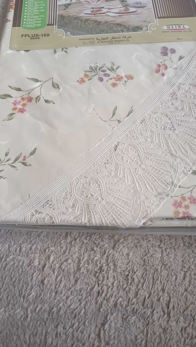 Скатерть на круглый стол