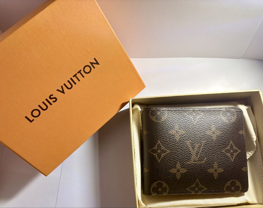 Louis Vuitton Portofel Original: Monogram Clasic, Stare Nouă
