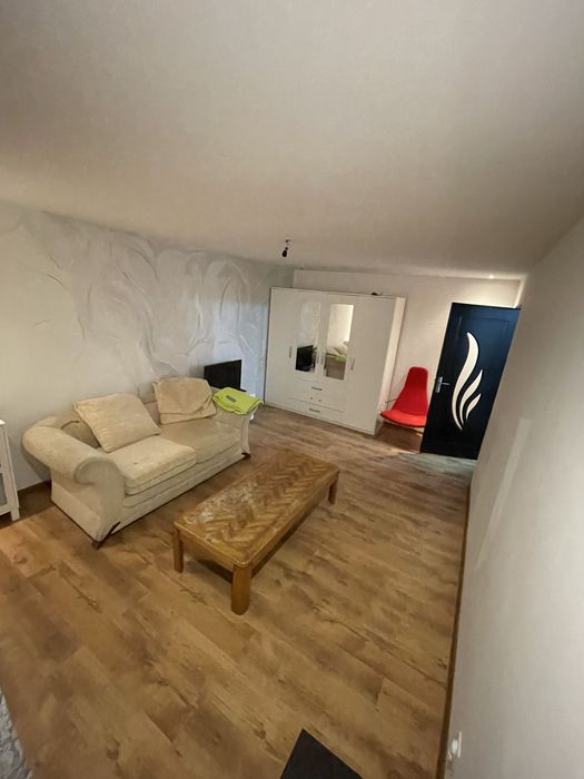 Apartament 3 camere decomandate 65 m2 utilat