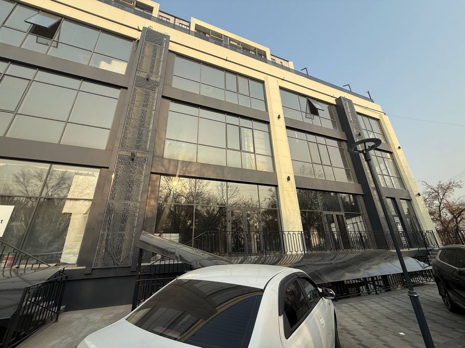 Новостройка 1-Этаж / 1000м2 яккасарай / Продам