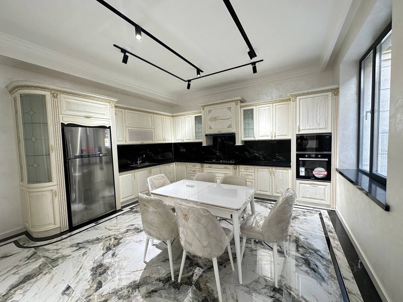Продается дом на Sayram Village 


3.2 сотки