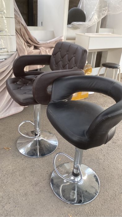 Кресла  для салона