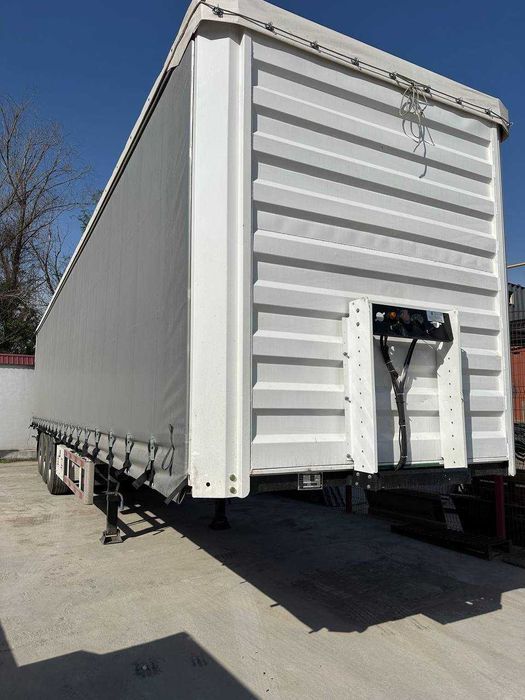 Шторный полуприцеп96 кубических метров