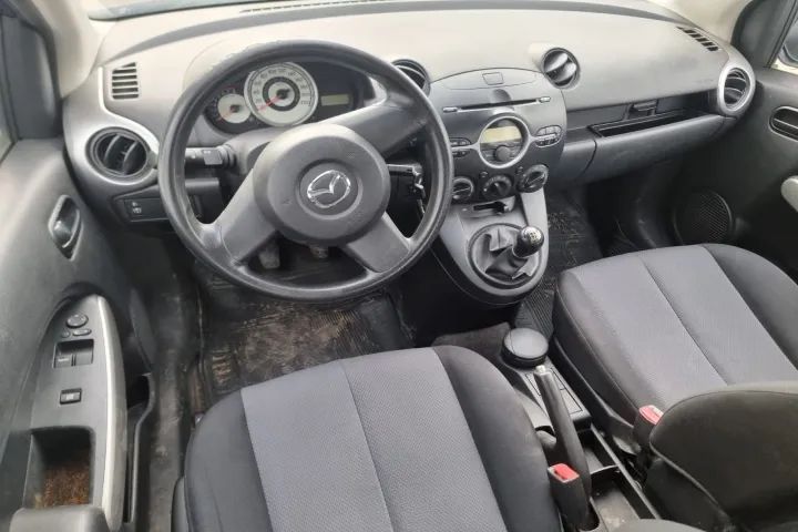 cutie de viteze manuala 5+1 trepte kit ambreiaj pornire volanta ansamblu stergatoare planetara stanga dreapta Mazda 2 DE 2008 motor 1.3 benzina  ZJ