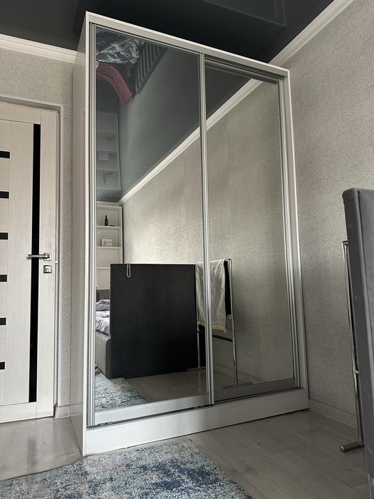 Продается готовый купе шкаф