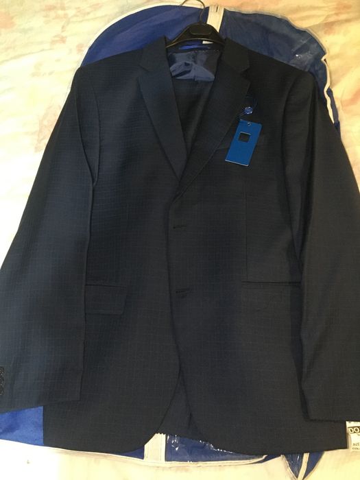 Продам мужской Костюм