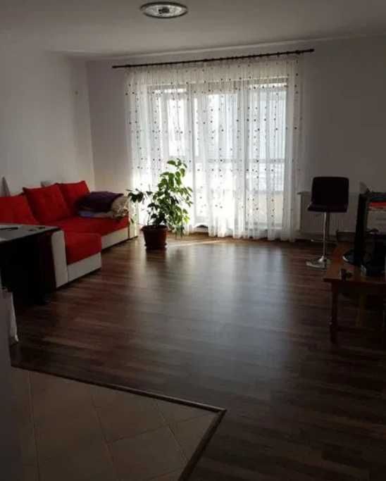 Дава се под наем Двустаен апартамент в Пловдив, Гагарин - 60 кв.м за 295.8 € - Снимка #1