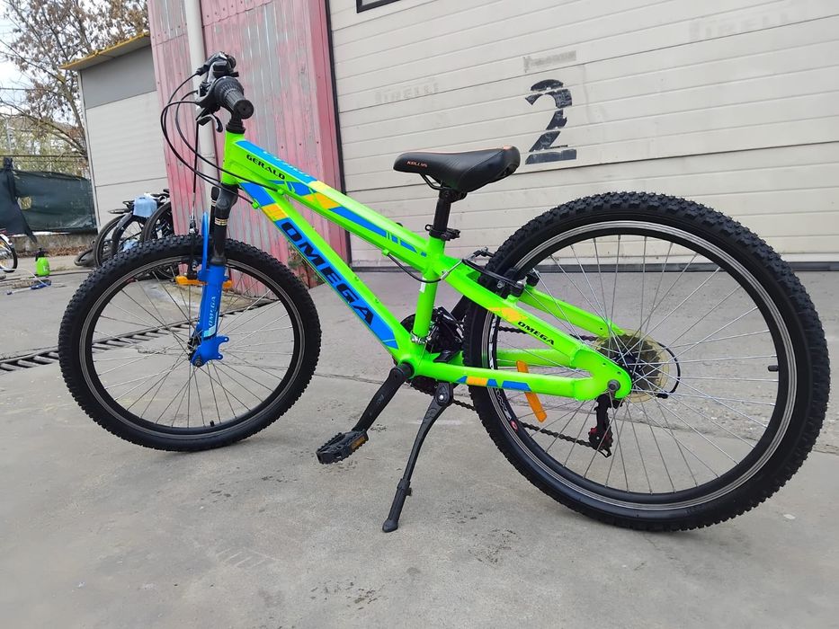 Vând bicicleta din aluminiu pentru copii